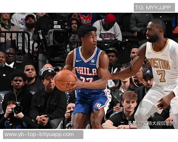 揭幕战主场对决76人杰伦布朗因左腿筋拉伤出战存疑 揭幕战主场对决76人杰伦布朗因左腿筋拉伤出战存疑