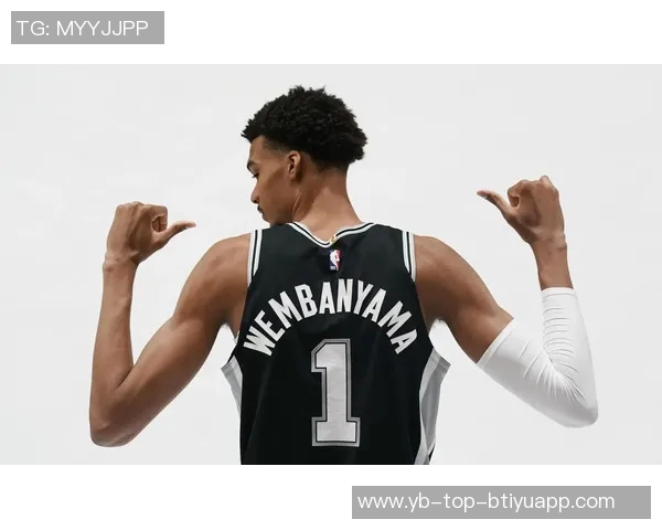 文班亚马:个人荣誉无所谓DPOY代表我为球队贡献力量