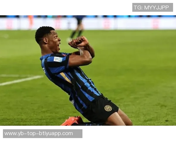 邓弗里斯谈金球奖排名不重要强调赛季表现获得认可 邓弗里斯谈金球奖排名不重要强调赛季表现获得认可